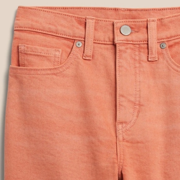 NWT Banana Republic The Slim Jean in Rose Quarts 26 Regular - Picture 3 of 4